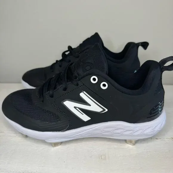 NWOT New Balance Fresh Foam Velo V3 Softball Cleats Women Size 6 - Picture 7 of 12